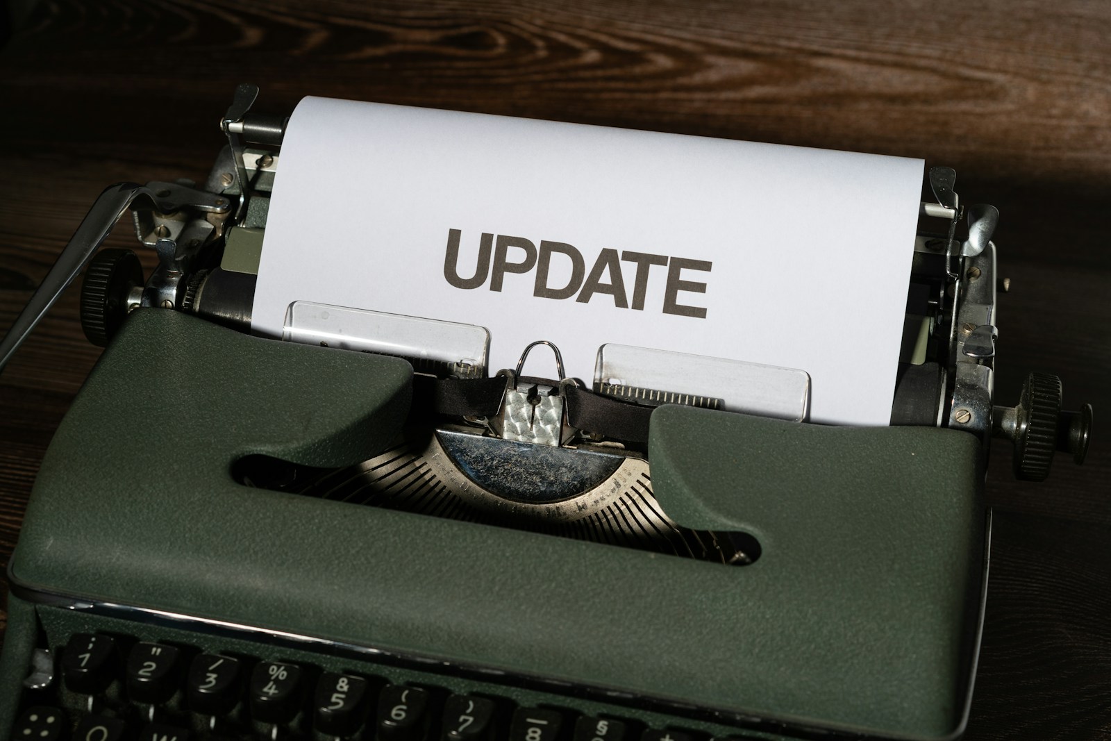 a close up of an old fashioned typewriter